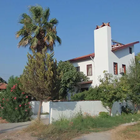 Manzara Rudy Casa de Férias